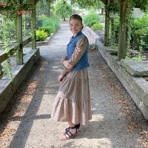 Meet your Posher, Lauren